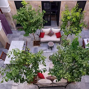 riad-sapphire.marrakeshhotelsmorocco.com/